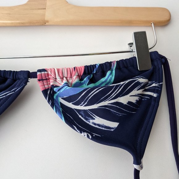 Roxy Tropical Getaway Triangle Bikini Top Small - Picture 4 of 6